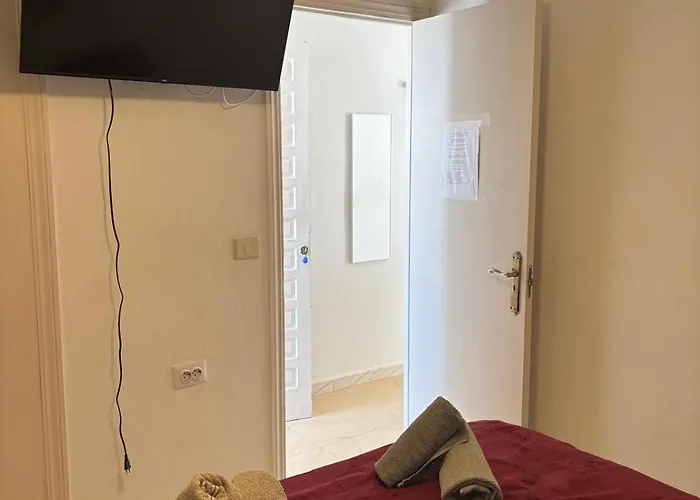 Clarissa Apartment